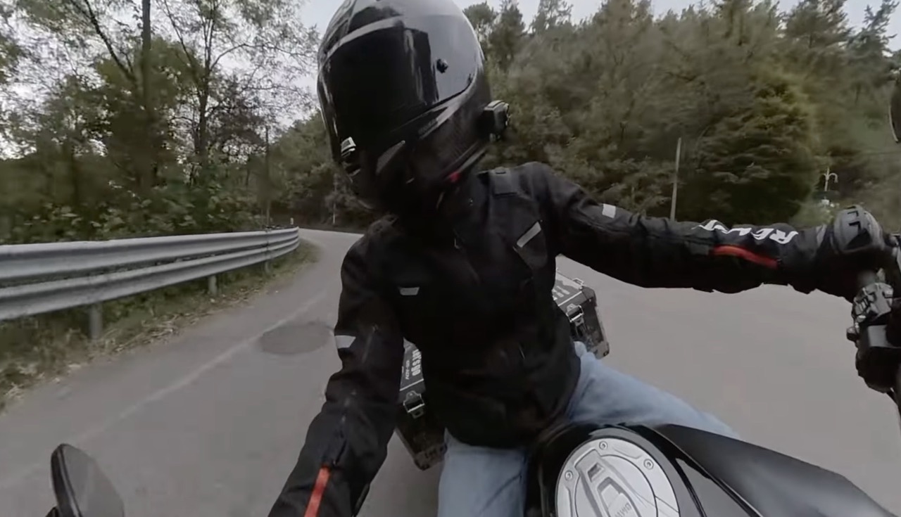 [바이크 투어] BMW R1250GS와 함께 넘는 굽이치는 고갯길, 속리산 '말티재(말티고개)'의 모든 것